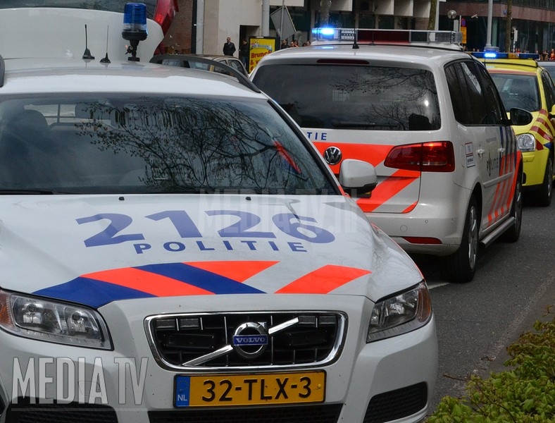 Fietser zwaargewond na frontale aanrijding met tegenligger Gordelweg Rotterdam